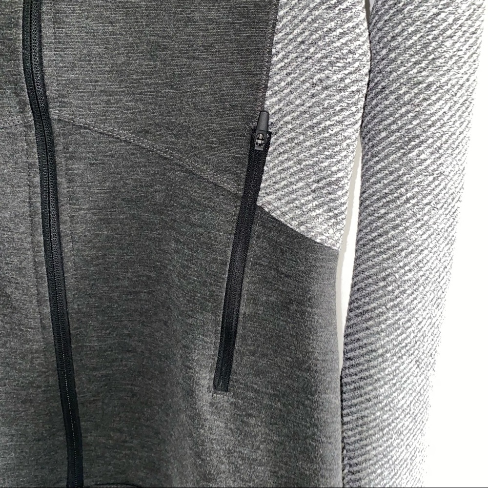 Champion Grey Runner Long Sleeve Zip Up XS - Picture 4 of 11